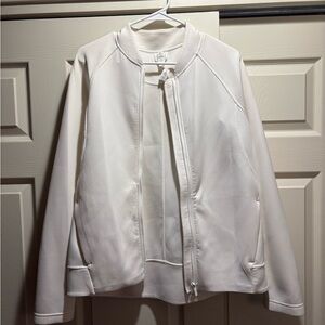 Lululemon Size 10 Cream Zip Jacket Athletic Training Layer Full Zip